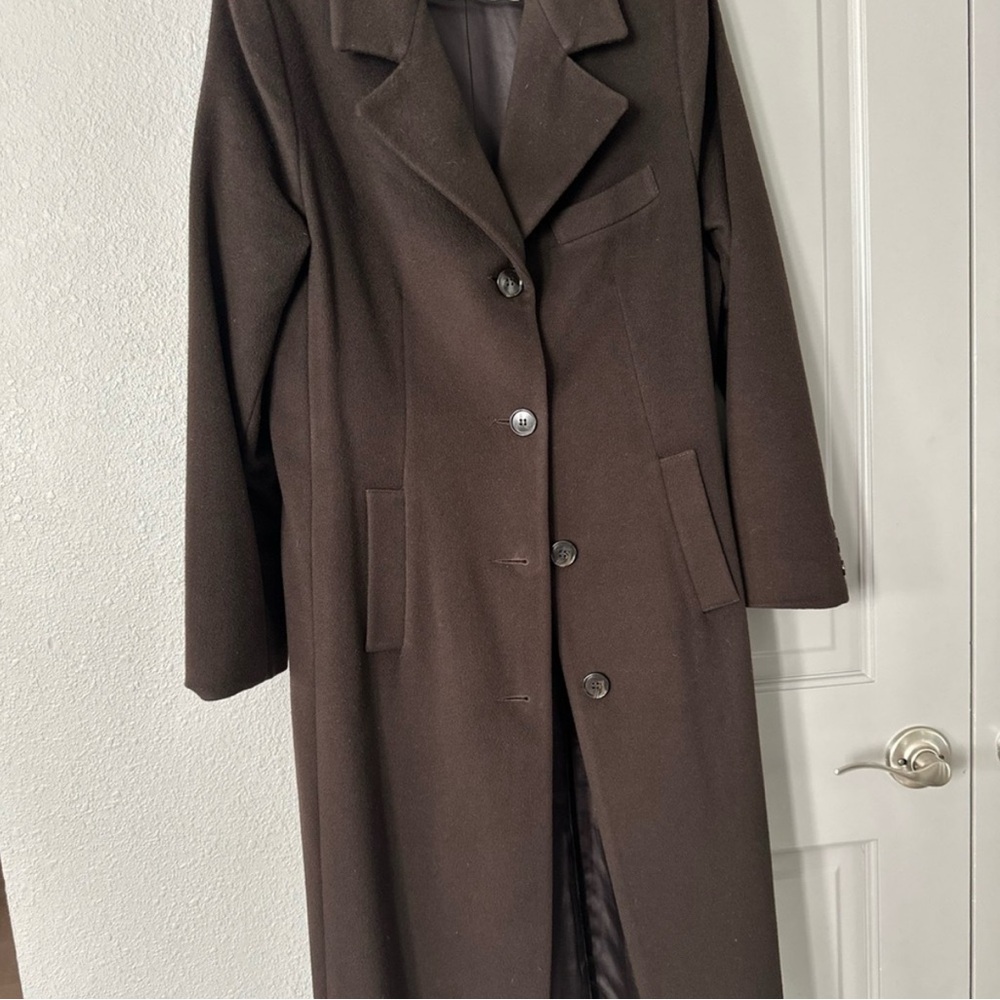 Chic Chocolate Brown Overcoat 100% Cashmere